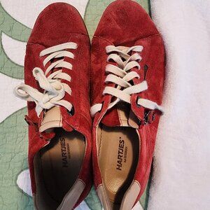 ✨ HARTJES “Soul” Red Suede Sneakers – Austrian Cloud-Walkers ✨